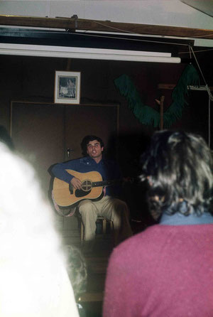 1975 ; Chris performing at Avatar's Abode Anniversay ; Photo taken by Anthony Zois