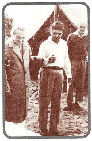 2. Avatar's Abode ; Baba with Eruch Jessawala & Dr.Denis O'Brien ; Glow mag.August 2002 p.18
