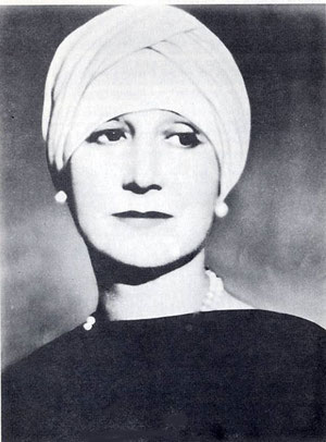 1932 ; Courtesy of the Elizabeth Chapin Patterson Perpetual Archive