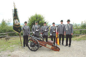 Schützenfest 2008: Dem Schützenverein Rüdigershagen 1899 e.V. wurde eine Vorderlader-Böller-Kanone, Kaliber 50,0 mm gestiftet.