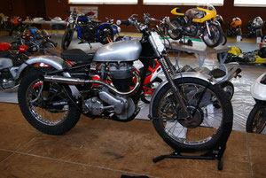 Ariel 500