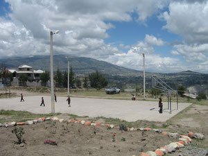 Recreo (Pause) - einen Sport- und Spielplatz hat hier jede noch so arme Schule