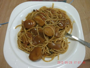 残りカレーのパスタって定番よねw