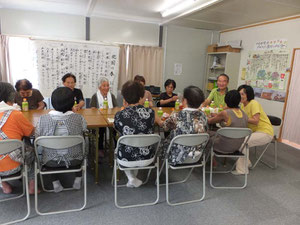 「歌声広場」後のお茶会。