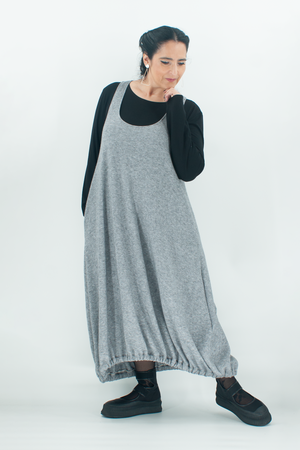 gestreiftes Strickkleid 