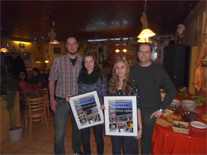 Nochmals Sandra und Nina mit ihrem Coach Sebastian Klonner rechts und unserem 2. Vorsitzenden Jonas Hudel