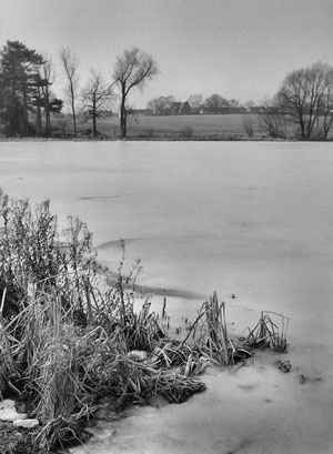 Langley Mill Pool 1970s. Reproduced with the kind permission of late Keith Berry.