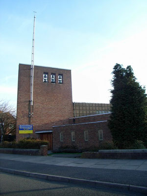 St Peter's Church, Tile Cross