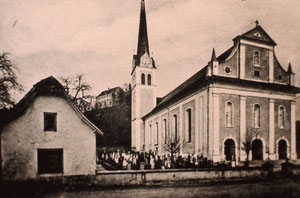 Kirche mit Beinhaus 1899
