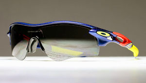 プレゼント用に OAKLEY（オークリー）の RADAR LOCK（レーダーロック