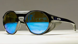 釣りで使用する OAKLEY × TALEX の度付き偏光サングラス - 福岡県福岡