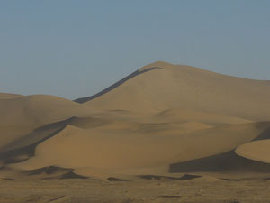 Sanddunes outside Dunhuang