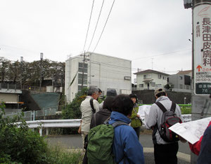 田奈駅(恩田川沿い)