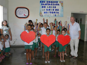 Begrüßung in der Kindertagesstätte "Creche Santa Clara" in Itaporanga/PB