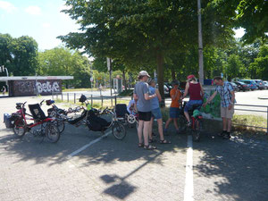 Zweimal im Jahr, immer sonntags um 13.00 Uhr startet der Tandem Treff am Pferdemarkt.