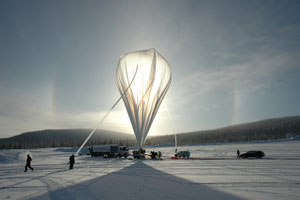 The start of a Bexus balloon from the Esrange Space Center in Kiruna in northern Sweden. (©DLR)