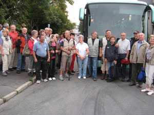 Abfahrt zum Familienwandertag