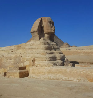 Visit the pyramids on a budget - Dante Harker