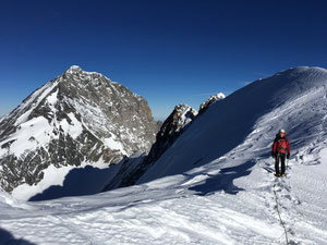 Eiger Nordwand, Eiger Northface, Eiger Heckmair, südliches Eigerjoch, Eigerjöcher, Abstieg, Descent