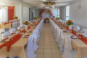 Grande salle de 85 m²