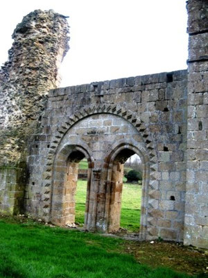 Abbaye de Savigny-le-Vieux