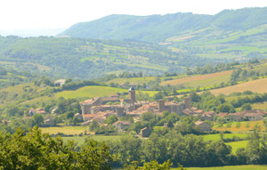 Sainte-Eulalie, abordée par l'est (D77)