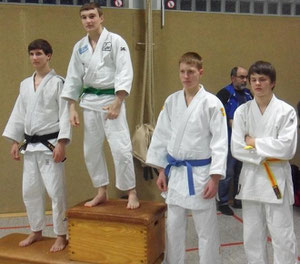 Siegerehrung Kreiseinzelmeisterschaft 2013 Judo U18 bis 60 kg männlich