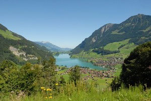 Aussicht auf Lungern. Eine dank Obwaldner Bauern(buben) geprägte Kulturlandschaft