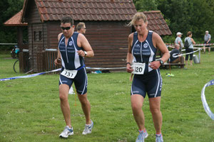 Marcell Görke und Nicole von Döllen auf der Laufstrecke