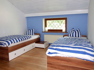 Das 2.separate Schlafzimmer mit Einzelbetten