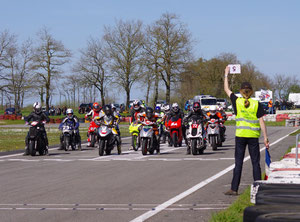 Départ sur la piste de l'ELMC - www.elmc.fr