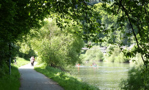 Auf dem Leinpfad entlang der Lahn....