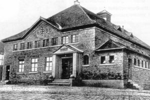 Die Turnhalle bei ihrer Einweihung 1927