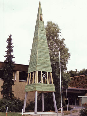 Bau des Glockenturms 1989 // Foto: privat
