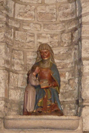 Ste Anne dans l'église de Marnay