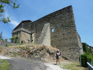 le bourg fortifié de Lusuolo