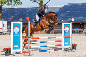 Thirza met Jägermeister, foto: Sportpaardenfoto.nl