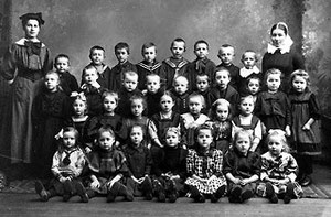 Kinderschule Moltkestraße 1910