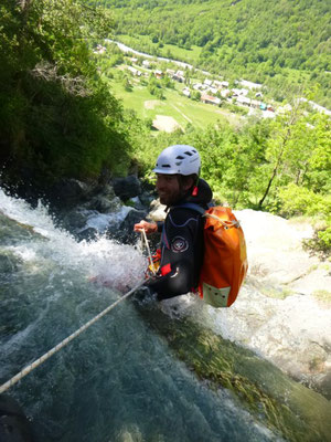 canyoning à briançon et serre chevalier , canyon de l'eychauda à pelvoux