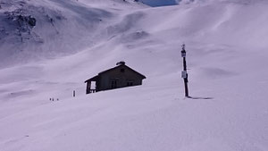 The weather station in the Sanalia Bowl. After 4 months it is still tracking data, 19/03/2016.