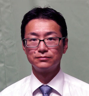 秋田 壽紀 先生