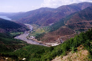 panorama della valle di Gomsiqe