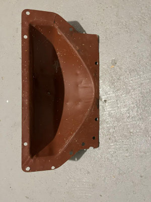 400-1601018-А (400-1601018-A) Abdeckung Kupplungsglocke Staubblech Glocke Getriebe Moskwitsch 402/403/407. Flywheel Cover Housing Moskvich 402/403/407. Картер сцепления - нижняя часть в сборе Москвич 402/403/407.