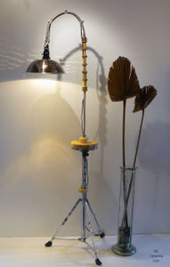 Stehleuchte Drum Throne