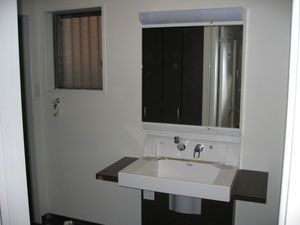 洗面化粧台　素敵です。