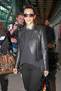 Kim Kardashian arriving in the UK