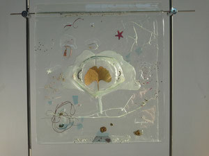 Ginko, Floatglas, Ginkoblatt, Mischtechnik, 22x20 cm