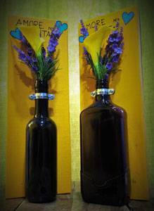 VF - vaso di fiori con supporto in legno - visione frontale dal basso