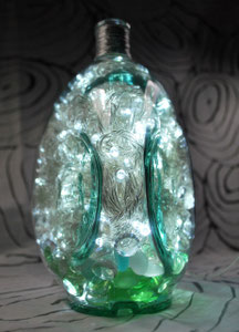 LTD - lampada da tavolo decorativa a luci ad intermittenza bianche - Visione frontale dal basso