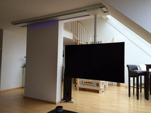 TV Befestigung ScreenTrain Couchposition